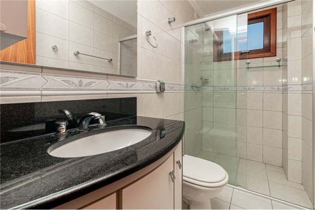 Imagem Cobertura com 2 Quartos à Venda, 187 m² em Jardim Itu - Porto Alegre Imagem Cobertura com 2 Quartos à Venda, 187 m² em Jardim Itu - Porto Alegre