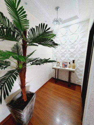 Imagem Sobrado com 3 Quartos à Venda, 170 m² em Barreiro - Taubaté