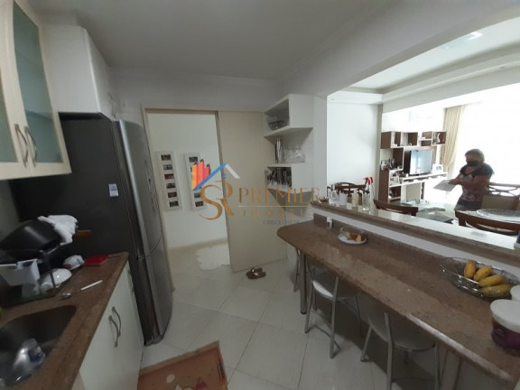 Imagem Apartamento com 3 Quartos à Venda, 98 m² em Centro - Florianópolis Imagem Apartamento com 3 Quartos à Venda, 98 m² em Centro - Florianópolis