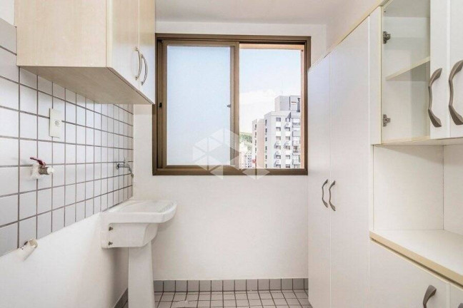 Imagem Apartamento com 2 Quartos à Venda, 57 m² em Petrópolis - Porto Alegre Imagem Apartamento com 2 Quartos à Venda, 57 m² em Petrópolis - Porto Alegre
