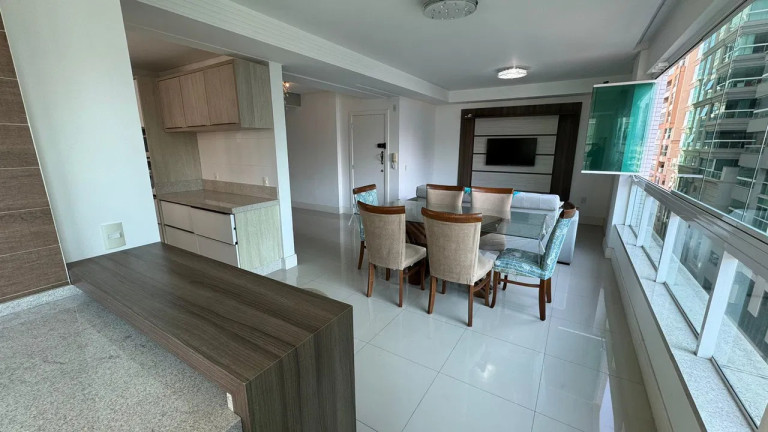 Imagem Apartamento com 3 Quartos à Venda, 105 m² em Meia Praia - Itapema