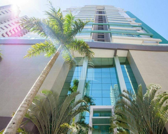 Imagem Apartamento com 3 Quartos à Venda, 135 m² em Centro - Balneário Camboriú Imagem Apartamento com 3 Quartos à Venda, 135 m² em Centro - Balneário Camboriú