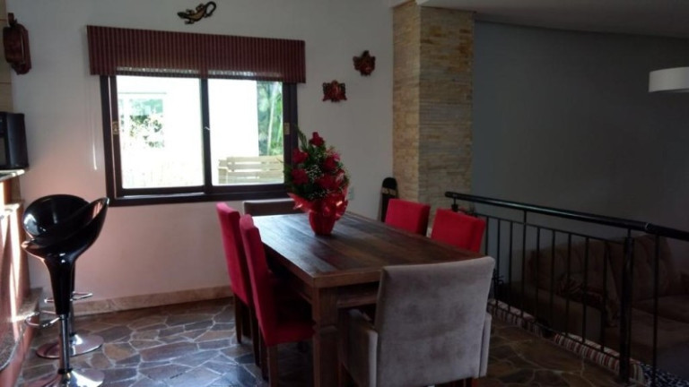 Imagem Casa com 3 Quartos à Venda, 660 m² em Centro - Viamão