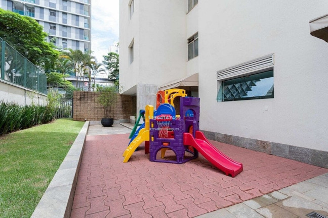 Imagem Apartamento com 2 Quartos à Venda, 98 m² em Moema - São Paulo