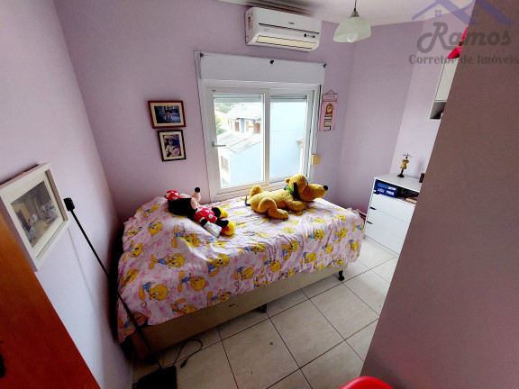 Imagem Sobrado com 3 Quartos à Venda, em Tristeza - Porto Alegre Imagem Sobrado com 3 Quartos à Venda, em Tristeza - Porto Alegre