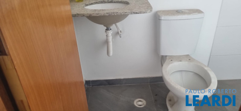 Imagem Apartamento com 1 Quarto à Venda, 79 m² em Santa Maria - Santo André Imagem Apartamento com 1 Quarto à Venda, 79 m² em Santa Maria - Santo André