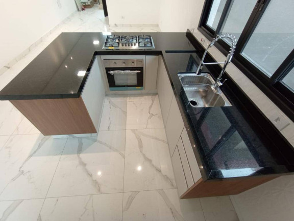 Imagem Casa com 3 Quartos à Venda, 250 m² em Chácara Jaguari (fazendinha) - Santana De Parnaíba Imagem Casa com 3 Quartos à Venda, 250 m² em Chácara Jaguari (fazendinha) - Santana De Parnaíba
