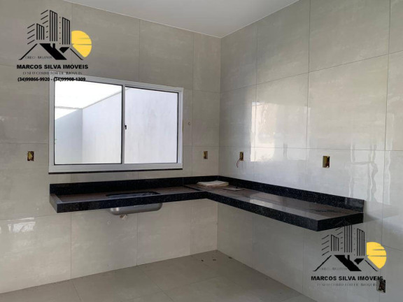 Imagem Casa com 3 Quartos à Venda, 83 m² em Laranjeiras - Uberlândia Imagem Casa com 3 Quartos à Venda, 83 m² em Laranjeiras - Uberlândia