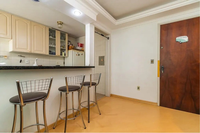 Imagem Apartamento com 1 Quarto à Venda, 39 m² em Glória - Porto Alegre Imagem Apartamento com 1 Quarto à Venda, 39 m² em Glória - Porto Alegre