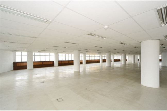 Imagem Sala Comercial à Venda, 930 m² em República - São Paulo Imagem Sala Comercial à Venda, 930 m² em República - São Paulo