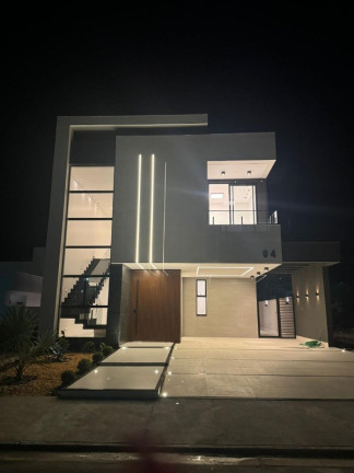 Casa com 4 Quartos à Venda, 277 m² em Ponta Negra - Manaus