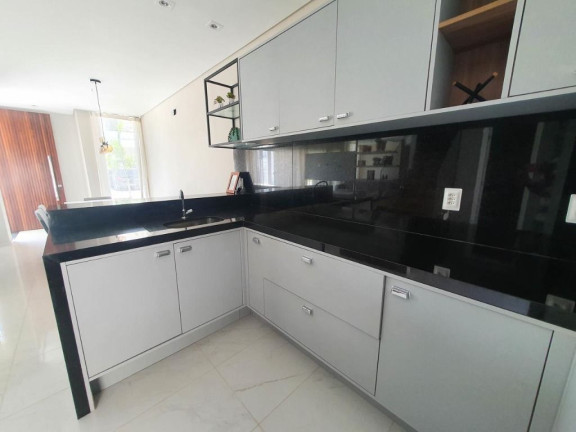 Imagem Casa com 3 Quartos à Venda, 106 m² em Edson Queiroz - Fortaleza