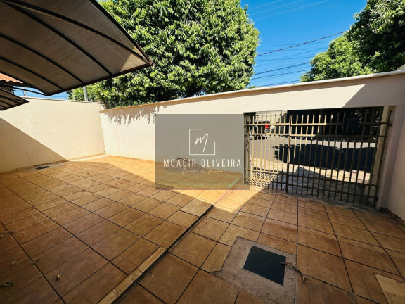 Imagem Casa com 3 Quartos à Venda, 134 m² em Conjunto Residencial Padre Eduardo Murante - Ourinhos