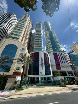 Imagem Apartamento com 3 Quartos à Venda, 236 m² em Centro - Balneário Camboriú Imagem Apartamento com 3 Quartos à Venda, 236 m² em Centro - Balneário Camboriú
