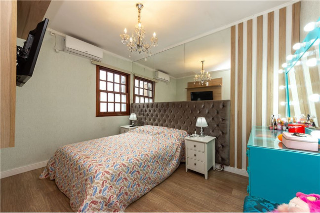 Imagem Casa com 3 Quartos à Venda, em Mirandópolis - São Paulo Imagem Casa com 3 Quartos à Venda, em Mirandópolis - São Paulo