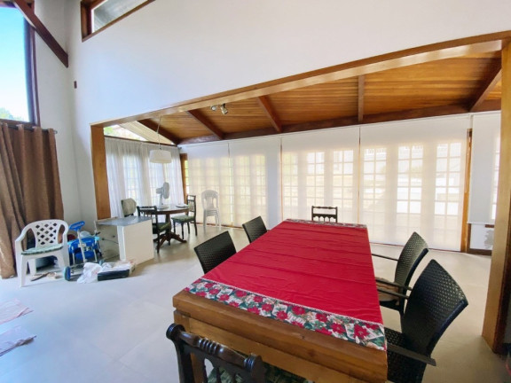 Imagem Casa com 3 Quartos à Venda, 381 m² em Teresópolis - Porto Alegre Imagem Casa com 3 Quartos à Venda, 381 m² em Teresópolis - Porto Alegre