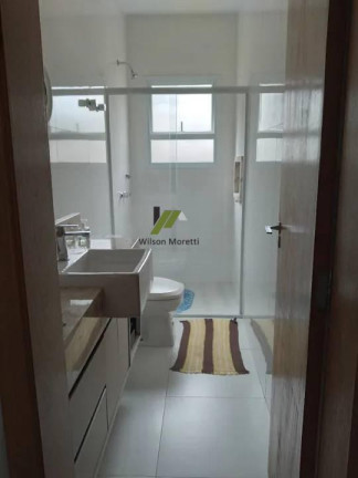 Imagem Casa de Condomínio com 3 Quartos à Venda, 183 m²