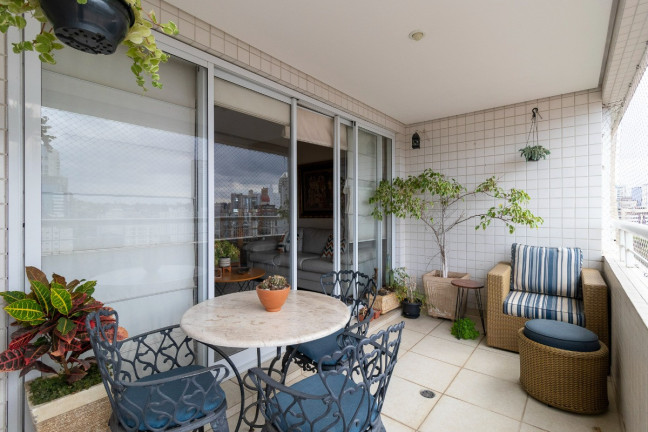 Apartamento com 3 Quartos à Venda, 116 m² em Brooklin Paulista - São Paulo