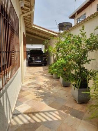 Imagem Casa com 4 Quartos à Venda, 220 m² em Flórida - Praia Grande