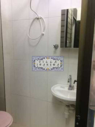 Imagem Apartamento com 2 Quartos à Venda, 76 m² em Copacabana - Rio De Janeiro Imagem Apartamento com 2 Quartos à Venda, 76 m² em Copacabana - Rio De Janeiro