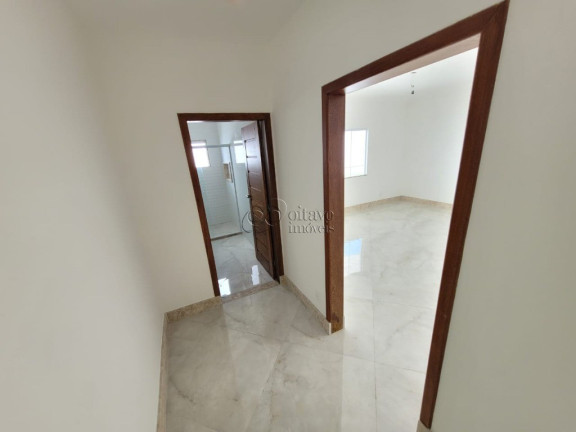 Imagem Casa com 4 Quartos à Venda, em Lagoa - Macaé Imagem Casa com 4 Quartos à Venda, em Lagoa - Macaé