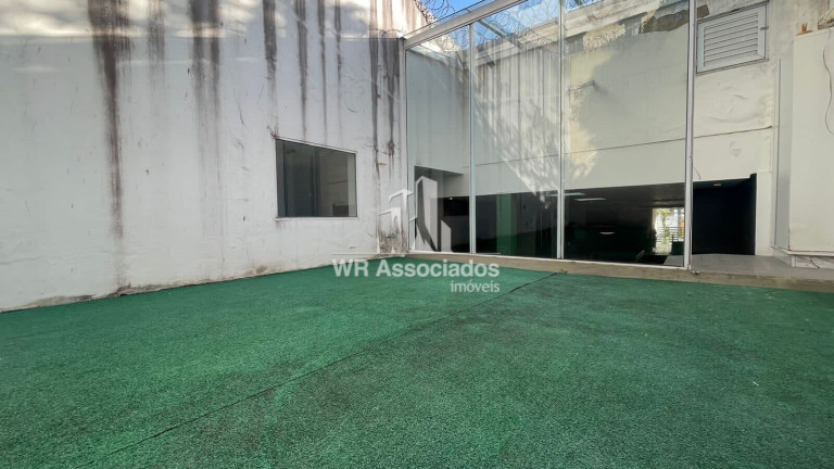 Imagem Casa com 3 Quartos à Venda, 340 m² Imagem Casa com 3 Quartos à Venda, 340 m²