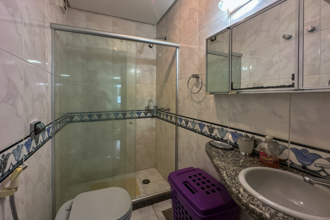 Imagem Casa com 3 Quartos à Venda, 300 m² em Três Figueiras - Porto Alegre Imagem Casa com 3 Quartos à Venda, 300 m² em Três Figueiras - Porto Alegre