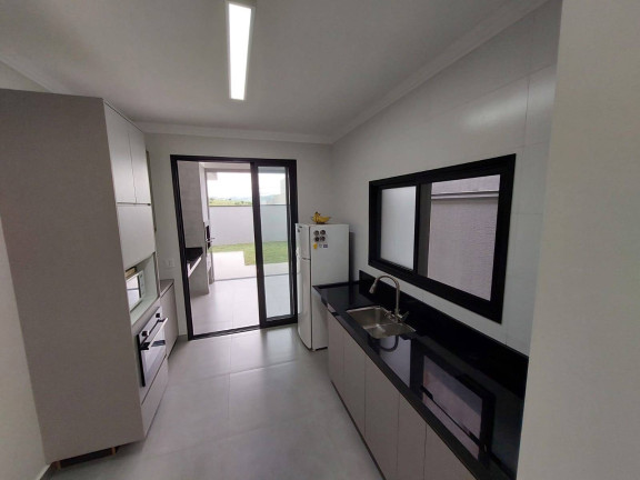 Imagem Casa com 3 Quartos à Venda, 250 m² em Caçapava Imagem Casa com 3 Quartos à Venda, 250 m² em Caçapava