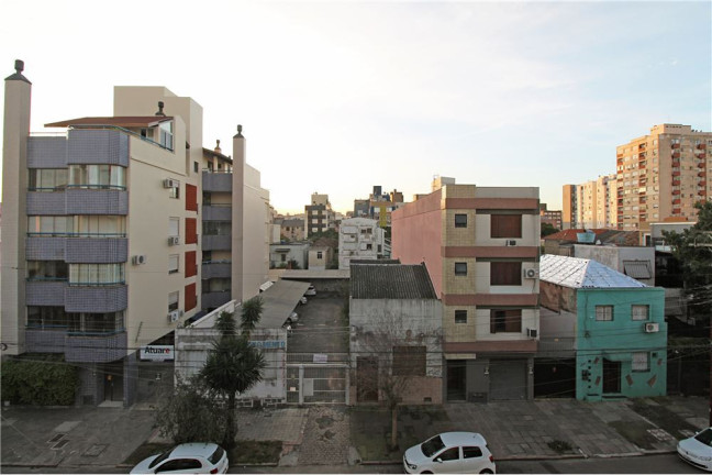 Imagem Imóvel com 3 Quartos à Venda, em Cidade Baixa - Porto Alegre Imagem Imóvel com 3 Quartos à Venda, em Cidade Baixa - Porto Alegre