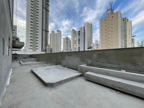 Imagem Cobertura com 4 Quartos à Venda, 264 m² em Centro - Balneário Camboriú Imagem Cobertura com 4 Quartos à Venda, 264 m² em Centro - Balneário Camboriú
