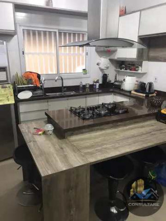 Imagem Casa com 4 Quartos à Venda, 192 m² em Centro - São Vicente Imagem Casa com 4 Quartos à Venda, 192 m² em Centro - São Vicente