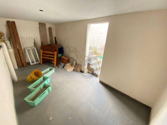 Imagem Sobrado com 3 Quartos à Venda, 229 m² em Vila Luzita - Santo André Imagem Sobrado com 3 Quartos à Venda, 229 m² em Vila Luzita - Santo André