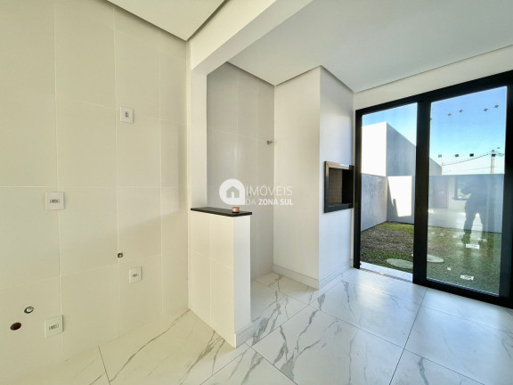 Imagem Casa com 2 Quartos à Venda, 88 m² Imagem Casa com 2 Quartos à Venda, 88 m²