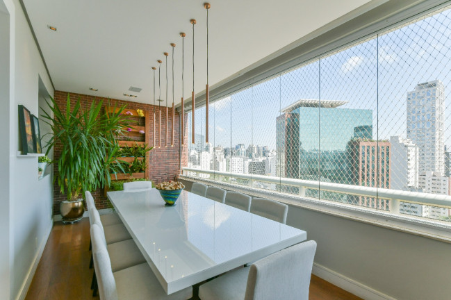 Imagem Apartamento com 2 Quartos à Venda, 151 m² em Itaim Bibi - São Paulo