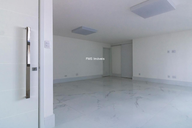 Imagem Imóvel com 4 Quartos à Venda, 120 m² em Santa Cecília - São Paulo Imagem Imóvel com 4 Quartos à Venda, 120 m² em Santa Cecília - São Paulo