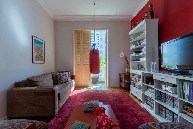 Imagem Imóvel com 3 Quartos à Venda, 220 m² em Higienópolis - São Paulo Imagem Imóvel com 3 Quartos à Venda, 220 m² em Higienópolis - São Paulo