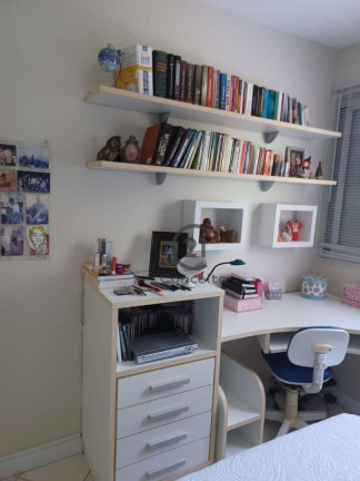 Imagem Apartamento com 3 Quartos à Venda, 74 m² em Coqueiros - Florianópolis