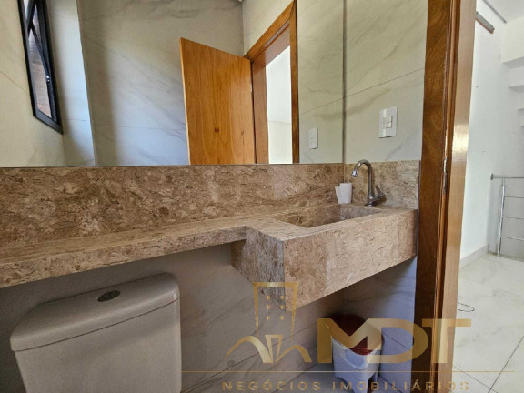 Imagem Casa com 3 Quartos à Venda, 190 m² em Itapoã - Belo Horizonte Imagem Casa com 3 Quartos à Venda, 190 m² em Itapoã - Belo Horizonte