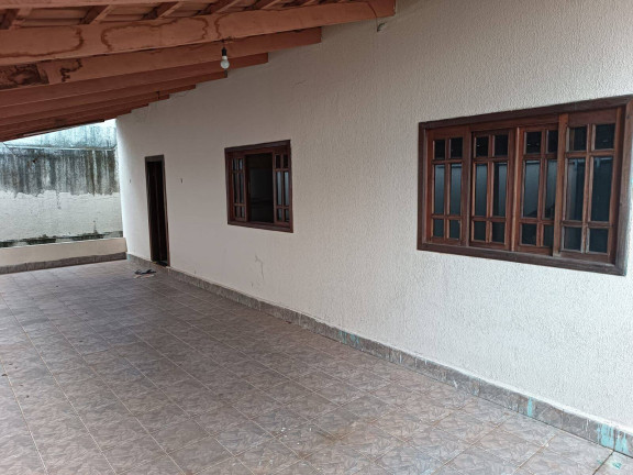 Casa com 3 Quartos à Venda, 200 m² em Jardim Petrópolis - Goiânia