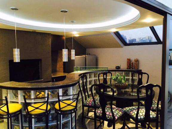 Imagem Cobertura com 3 Quartos à Venda, 229 m² em água Verde - Curitiba