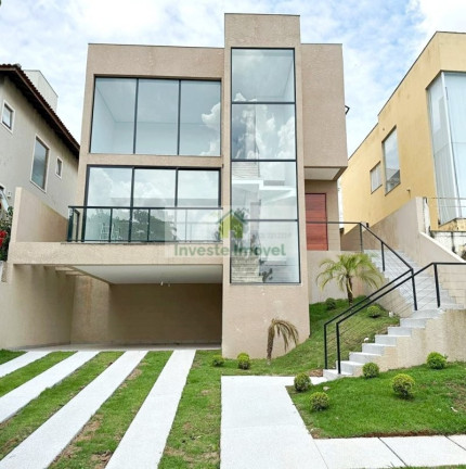 Casa de Condomínio com 3 Quartos à Venda, 227 m² em Granja Viana - Cotia