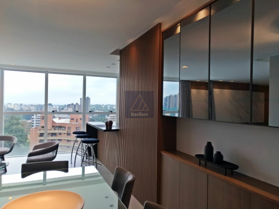 Imagem Apartamento com 3 Quartos à Venda, 176 m² em Cabral - Curitiba