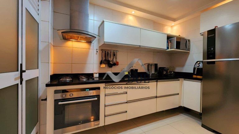 Imagem Apartamento com 2 Quartos à Venda, 62 m² em Gonzaga - Santos Imagem Apartamento com 2 Quartos à Venda, 62 m² em Gonzaga - Santos