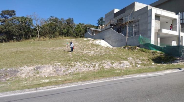 Terreno à Venda, 320 m² em Aruã Brisas - Mogi Das Cruzes