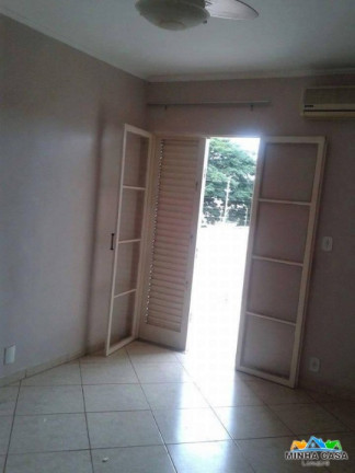 Imagem Sobrado com 5 Quartos à Venda, 200 m² em Vila Claudia - Limeira Imagem Sobrado com 5 Quartos à Venda, 200 m² em Vila Claudia - Limeira