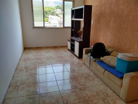 Imagem Imóvel com 2 Quartos à Venda, 75 m² em Cascadura - Rio De Janeiro Imagem Imóvel com 2 Quartos à Venda, 75 m² em Cascadura - Rio De Janeiro
