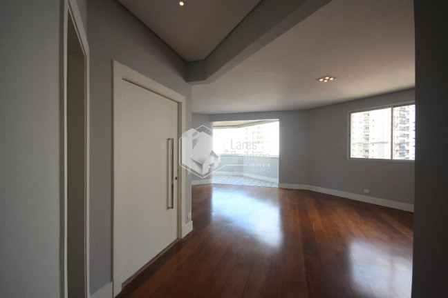 Imagem Apartamento com 3 Quartos à Venda, 244 m² em Moema - São Paulo Imagem Apartamento com 3 Quartos à Venda, 244 m² em Moema - São Paulo