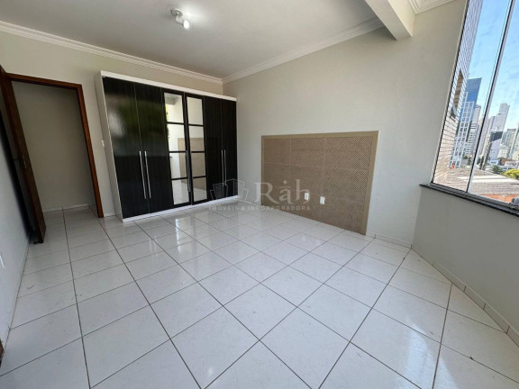 Sobrado com 3 Quartos à Venda, 145 m² em Ariribá - Balneário Camboriú