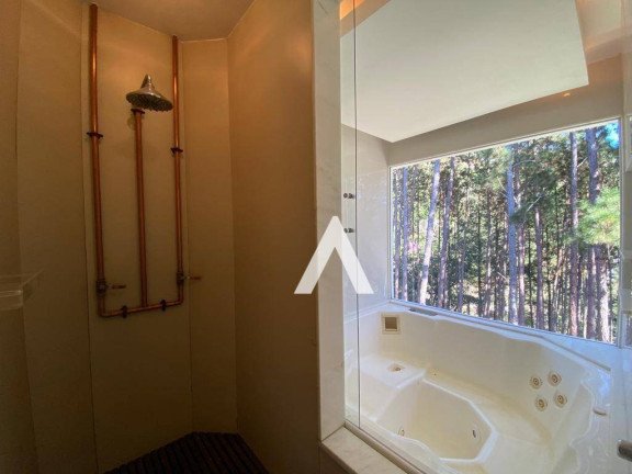 Imagem Casa com 8 Quartos à Venda, 1.776 m² em Albuquerque - Teresópolis Imagem Casa com 8 Quartos à Venda, 1.776 m² em Albuquerque - Teresópolis