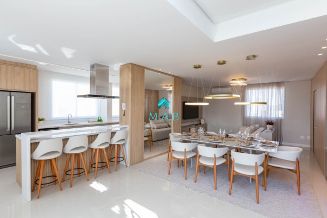 Imagem Apartamento com 3 Quartos à Venda, 275 m² em Centro - Balneário Camboriú